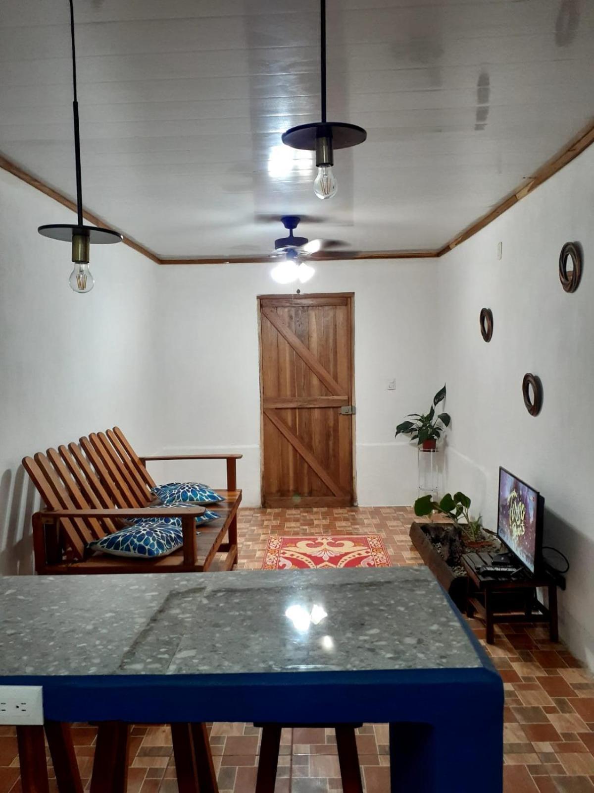 Ferienwohnung Casa Cristy Puerto Viejo de Talamanca Exterior foto